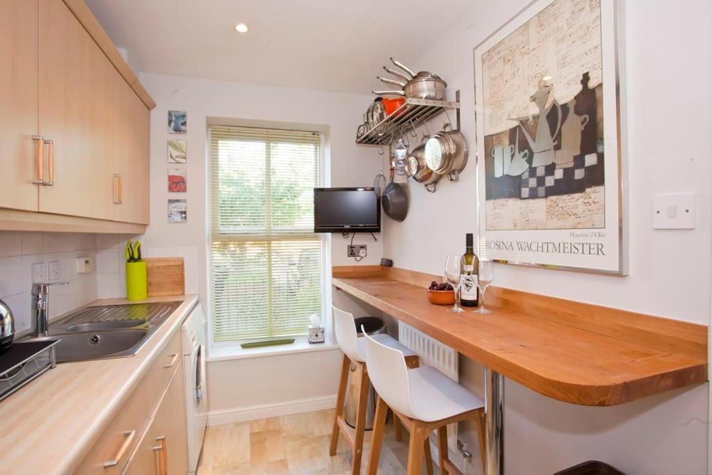 Walking Distance To Racecourse And City Centre York Kültér fotó