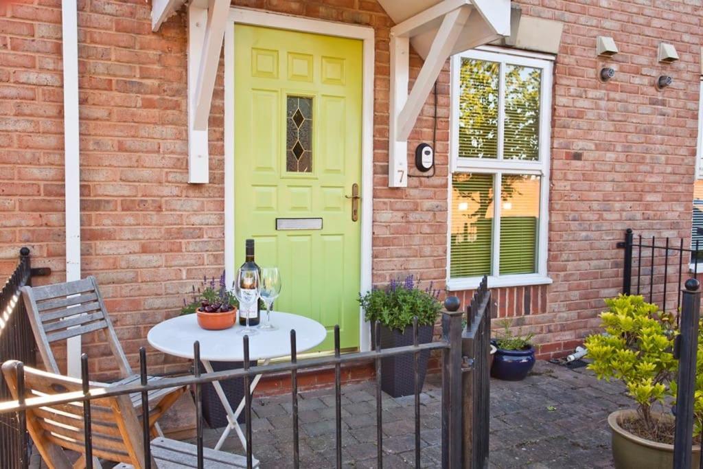 Walking Distance To Racecourse And City Centre York Kültér fotó