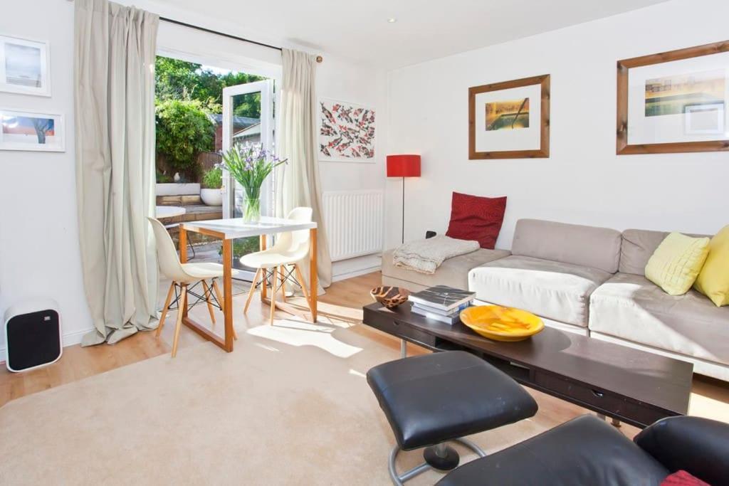 Walking Distance To Racecourse And City Centre York Kültér fotó